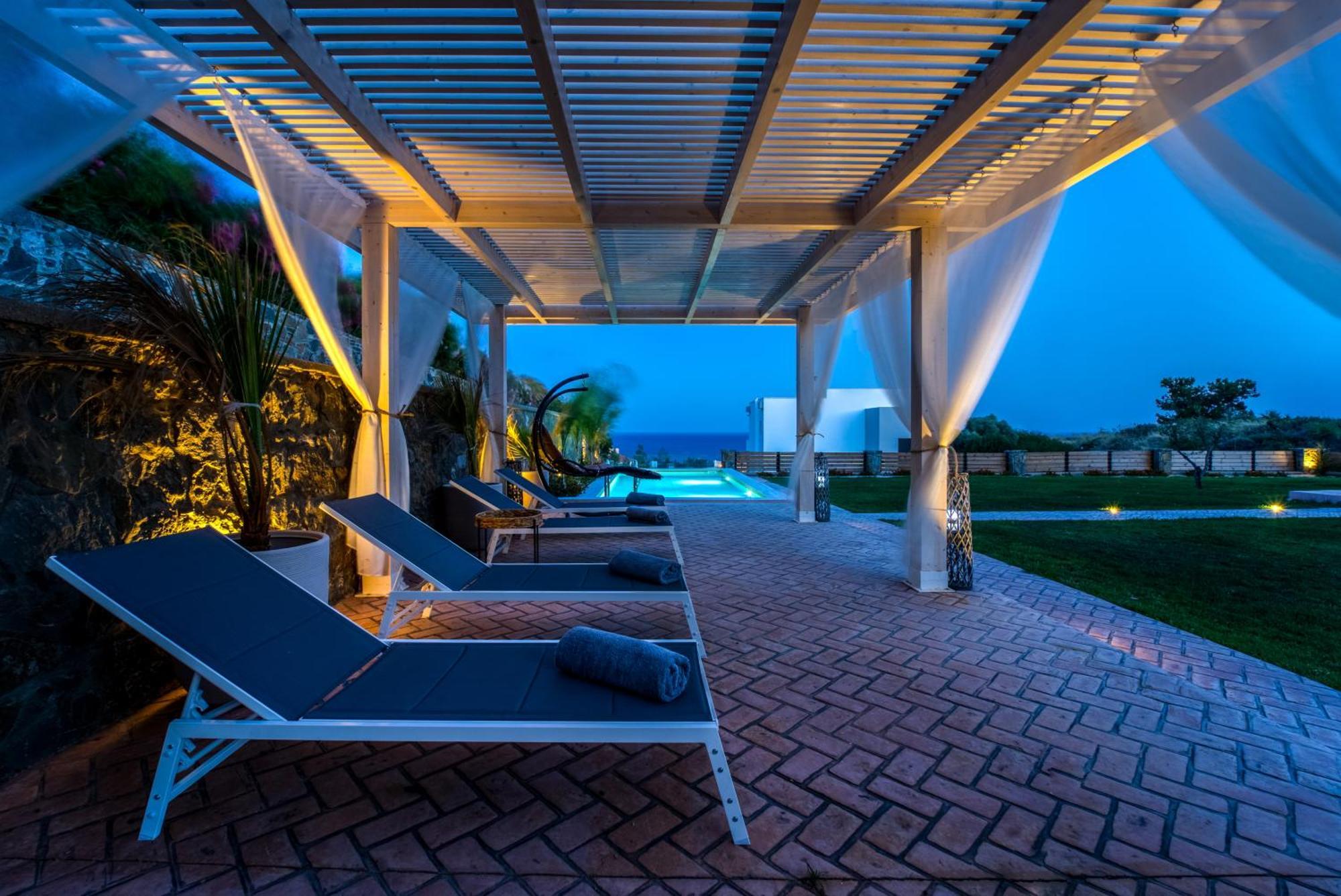 Heliophos Aelia Villa *
