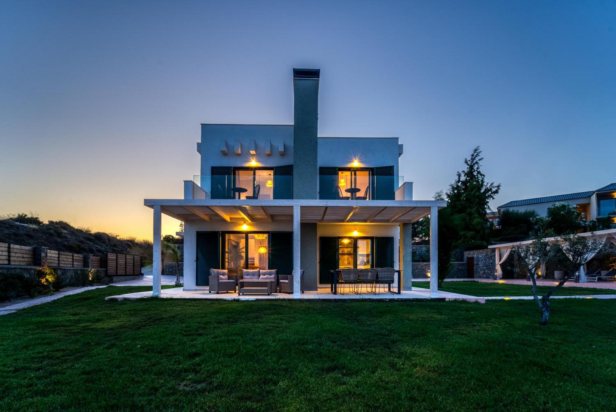 Heliophos Aelia Villa *